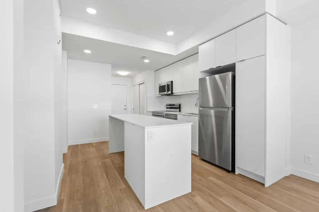8500 19 Avenue SE Calgary AB T2A 0M8
