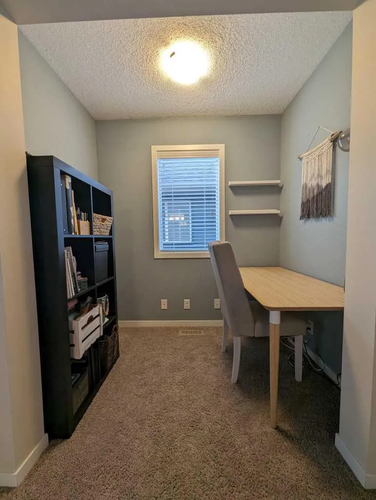 16 Fireside Place Cochrane AB T4C 0R2