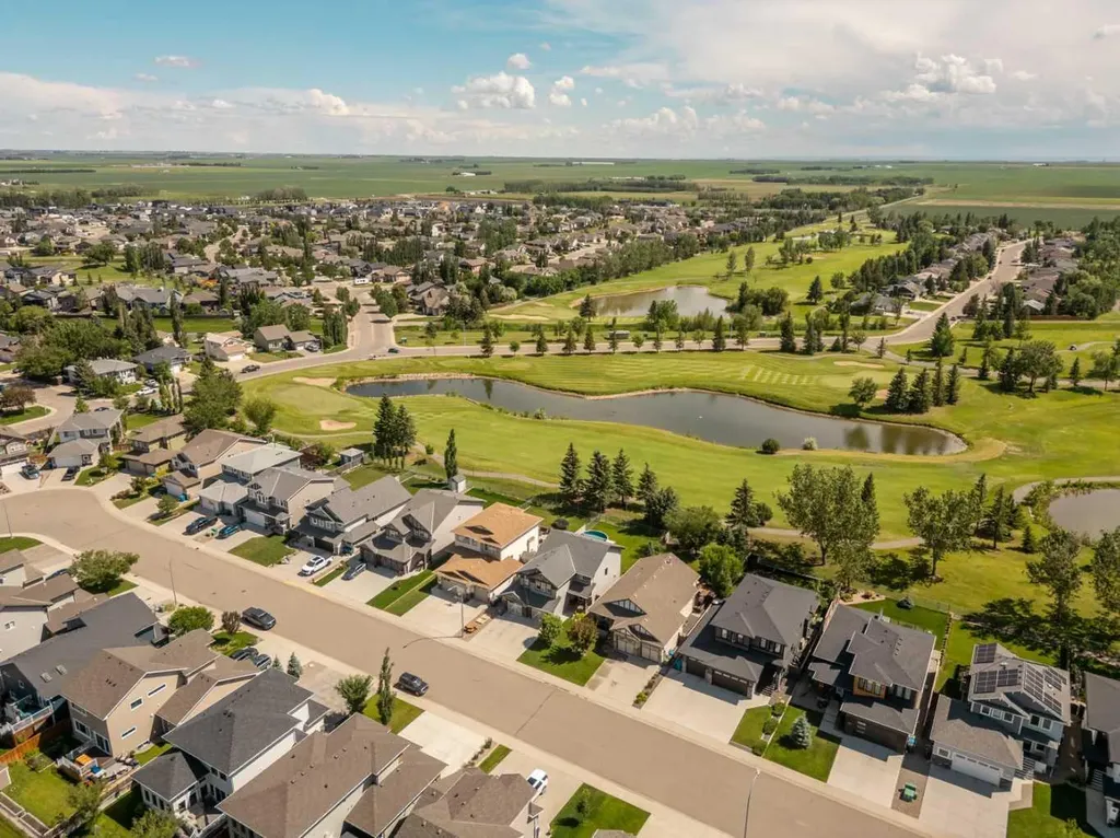 187 Westgate Drive Coaldale AB T1M 0E2