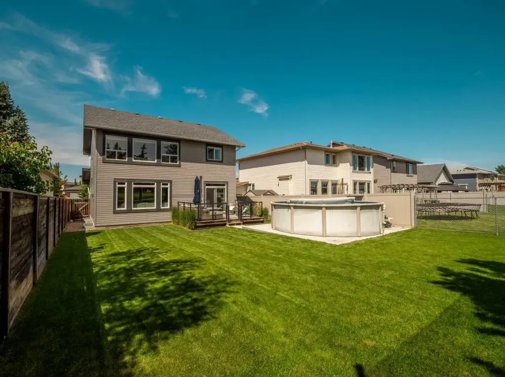 187 Westgate Drive Coaldale AB T1M 0E2