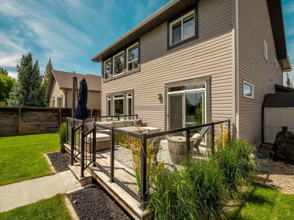 187 Westgate Drive Coaldale AB T1M 0E2