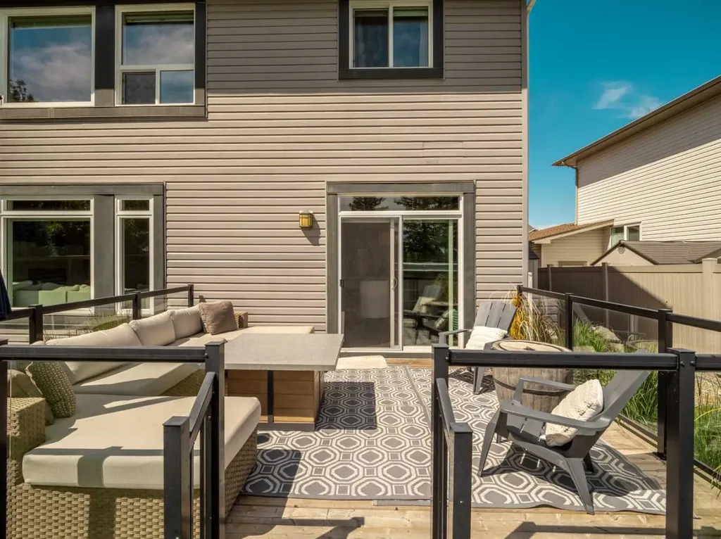 187 Westgate Drive Coaldale AB T1M 0E2