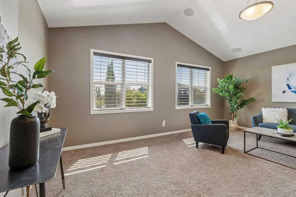117 Silverado Saddle Heights SW Calgary AB T2X 0H9