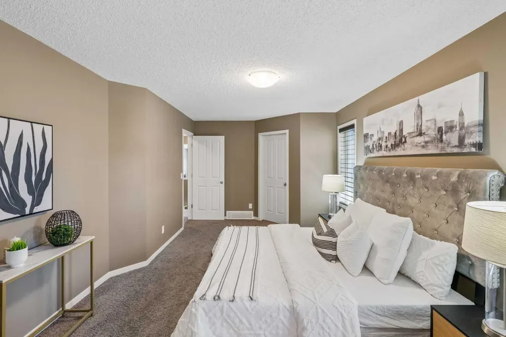 117 Silverado Saddle Heights SW Calgary AB T2X 0H9