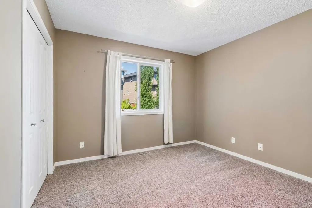 117 Silverado Saddle Heights SW Calgary AB T2X 0H9