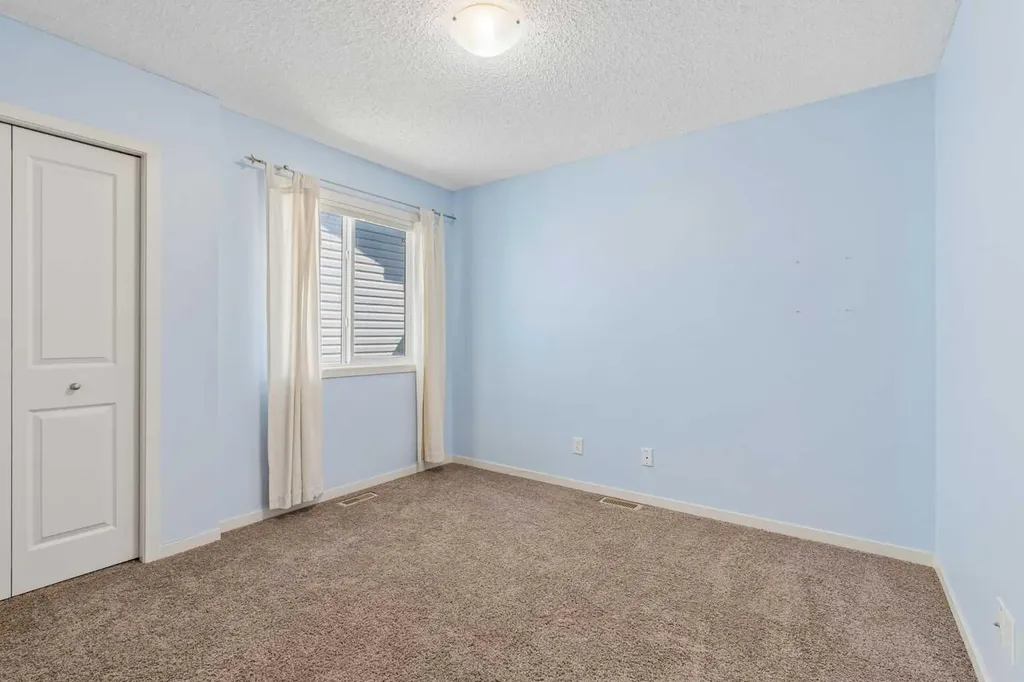 117 Silverado Saddle Heights SW Calgary AB T2X 0H9