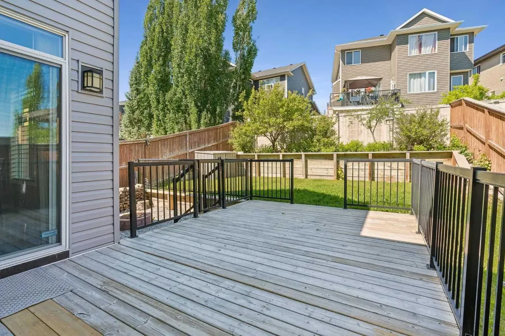 117 Silverado Saddle Heights SW Calgary AB T2X 0H9