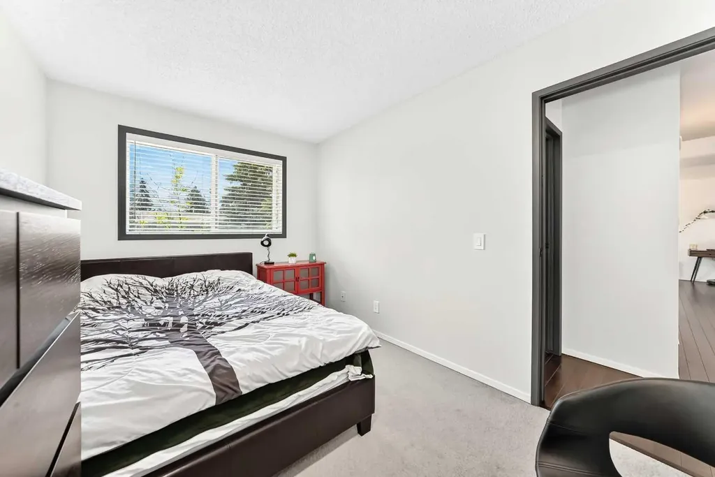 12 Aspen Crescent SE Airdrie AB T4B 1K2