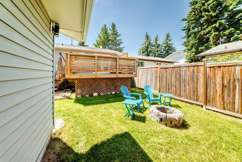 12 Aspen Crescent SE Airdrie AB T4B 1K2