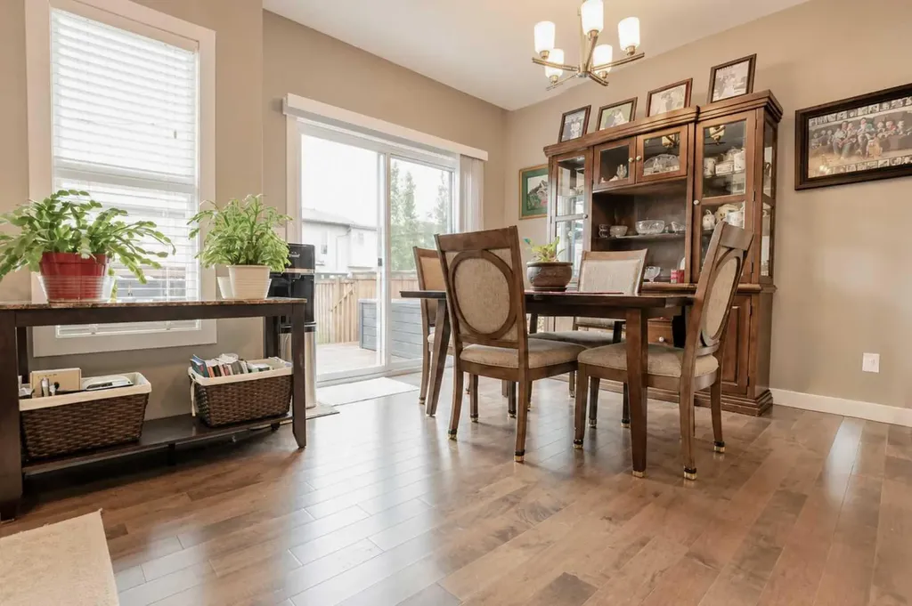 10146 85a Street Grande Prairie AB T8X 0N7
