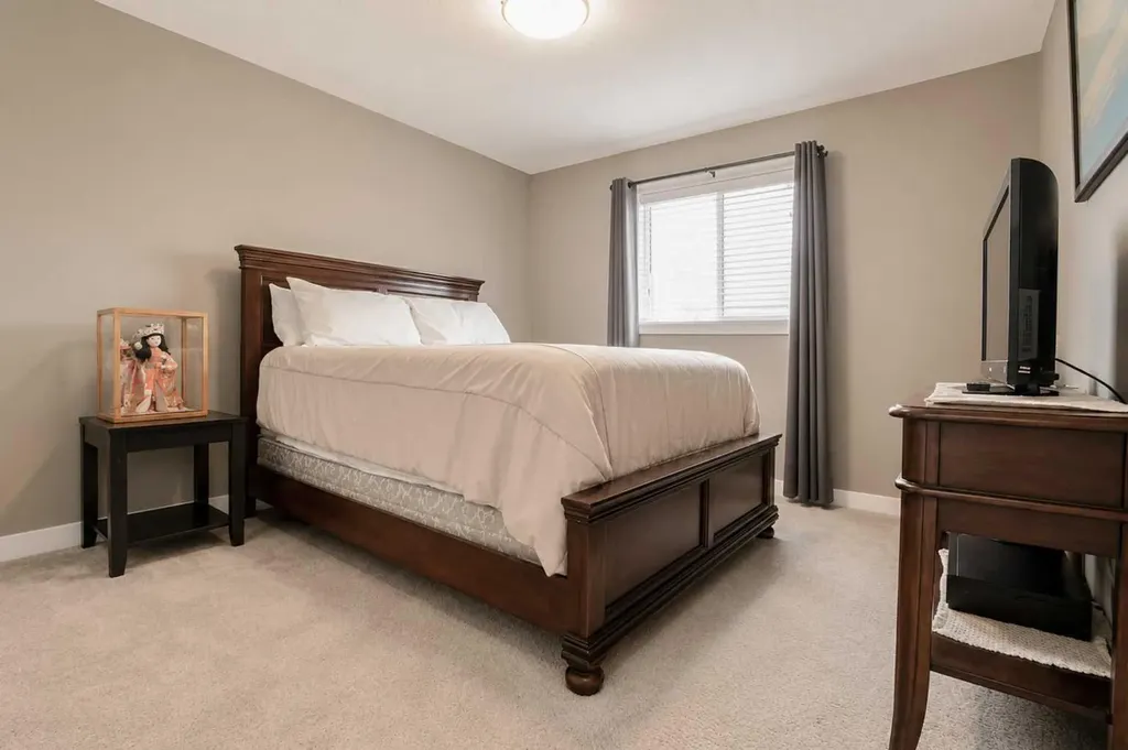 10146 85a Street Grande Prairie AB T8X 0N7