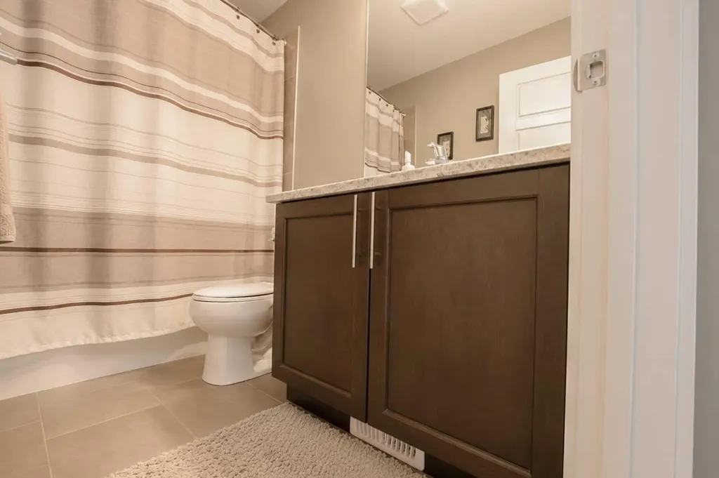10146 85a Street Grande Prairie AB T8X 0N7