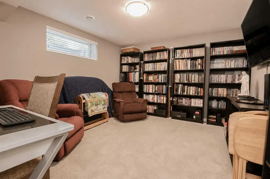 10146 85a Street Grande Prairie AB T8X 0N7