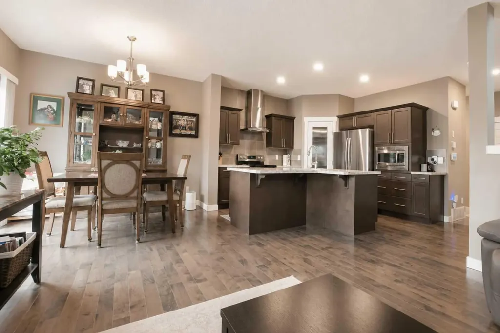 10146 85a Street Grande Prairie AB T8X 0N7