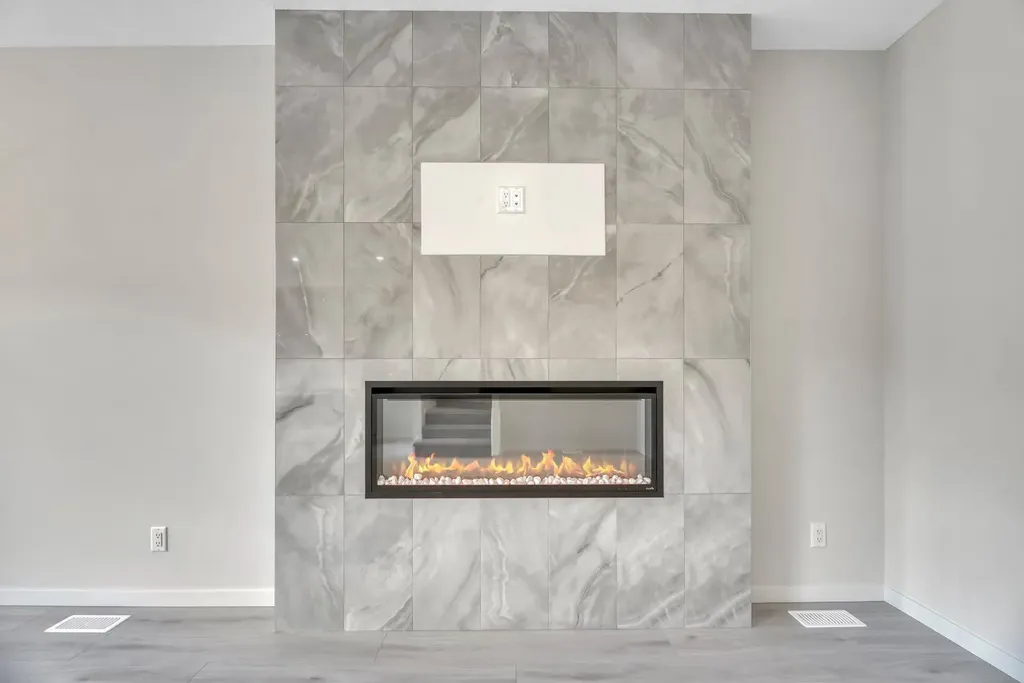 292 Marmot Grove NW Calgary AB T3R 2B5