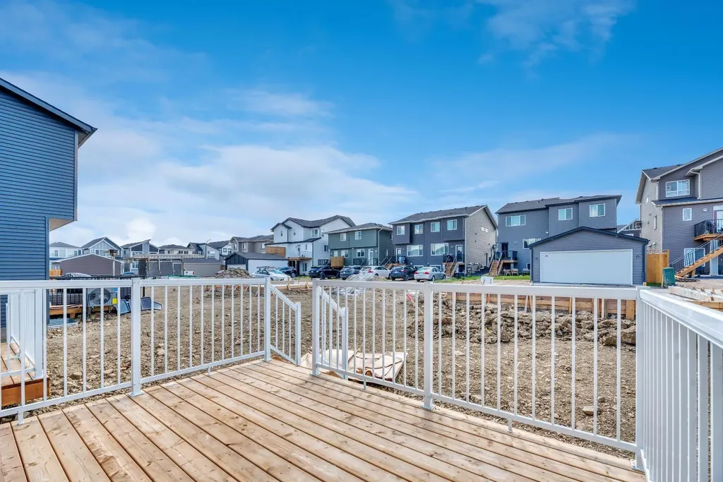 292 Marmot Grove NW Calgary AB T3R 2B5