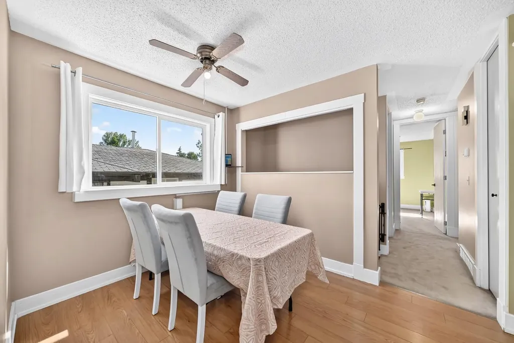 55 Doverglen Crescent SE Calgary AB T2B 2S2