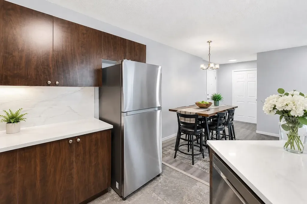 16969 24 Street SW Calgary AB T2Y0L2