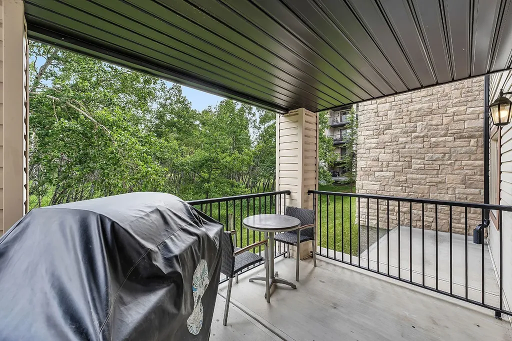 16969 24 Street SW Calgary AB T2Y0L2