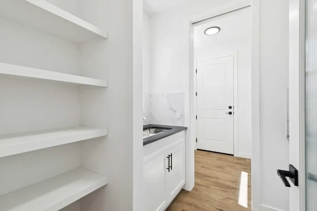 246 Dawson Wharf Rise Chestermere AB T1X2W2