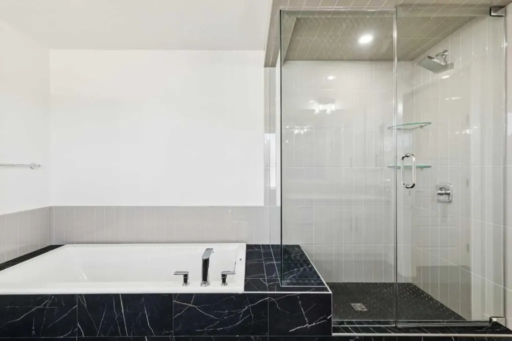 246 Dawson Wharf Rise Chestermere AB T1X2W2