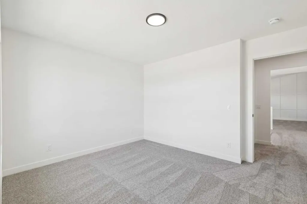 246 Dawson Wharf Rise Chestermere AB T1X2W2