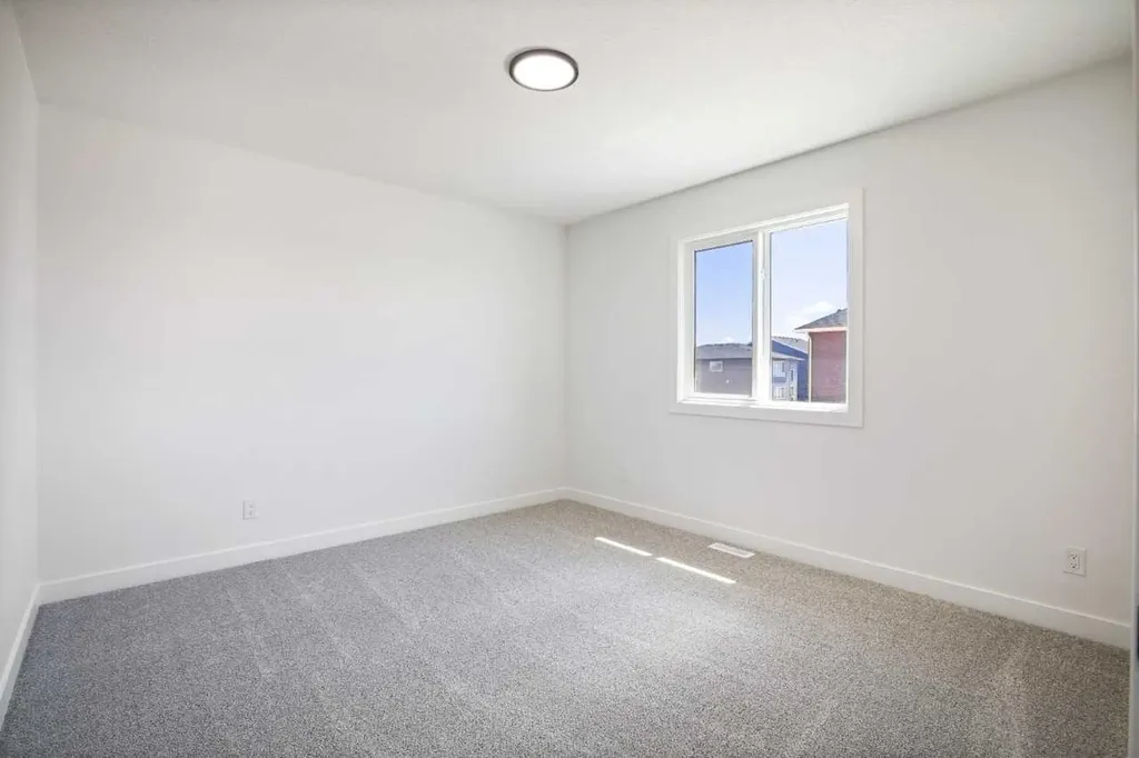 246 Dawson Wharf Rise Chestermere AB T1X2W2
