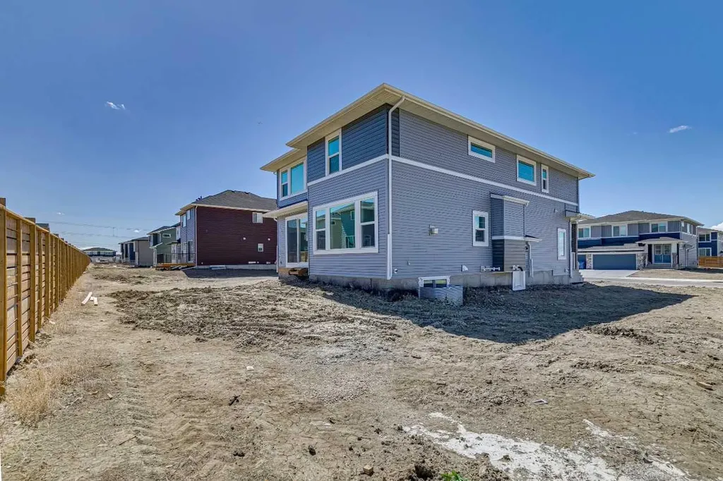 246 Dawson Wharf Rise Chestermere AB T1X2W2