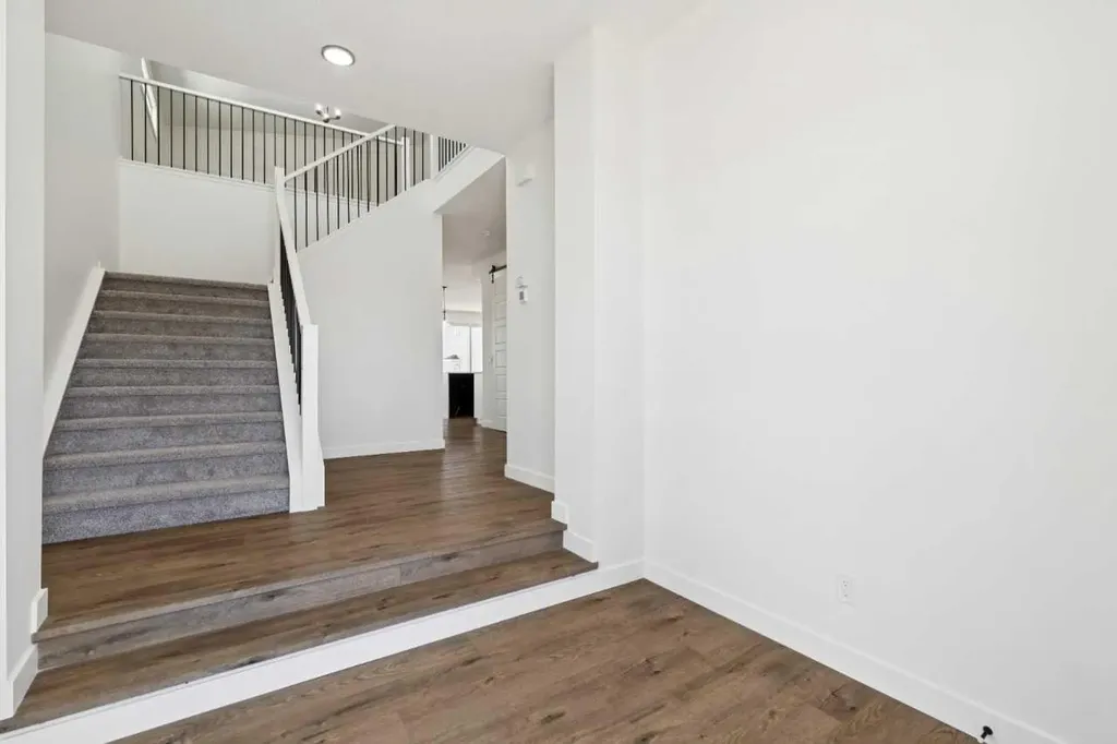 246 Dawson Wharf Rise Chestermere AB T1X2W2