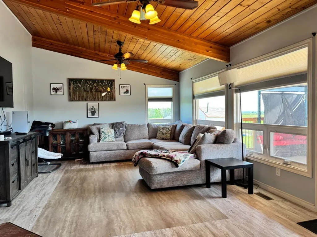 32063A 742 Township Teepee Creek AB T0H 0G0