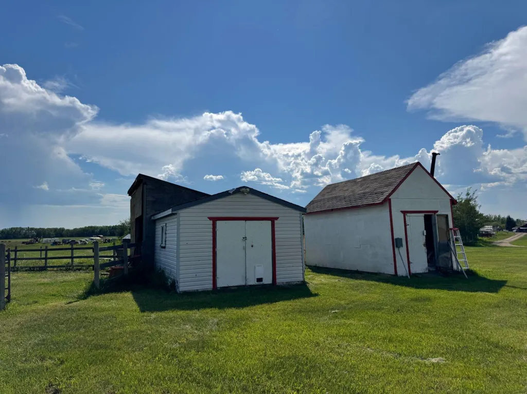 32063A 742 Township Teepee Creek AB T0H 0G0