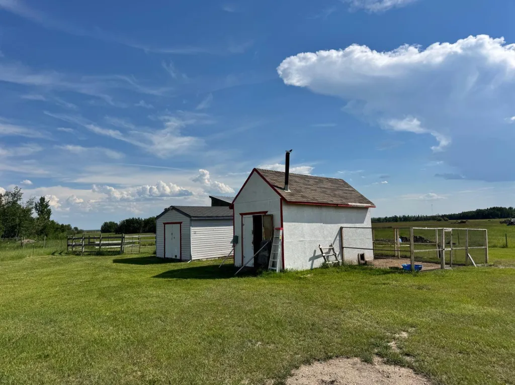 32063A 742 Township Teepee Creek AB T0H 0G0