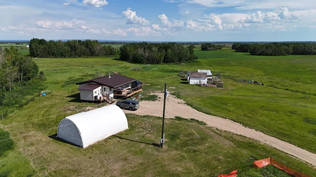 32063A 742 Township Teepee Creek AB T0H 0G0