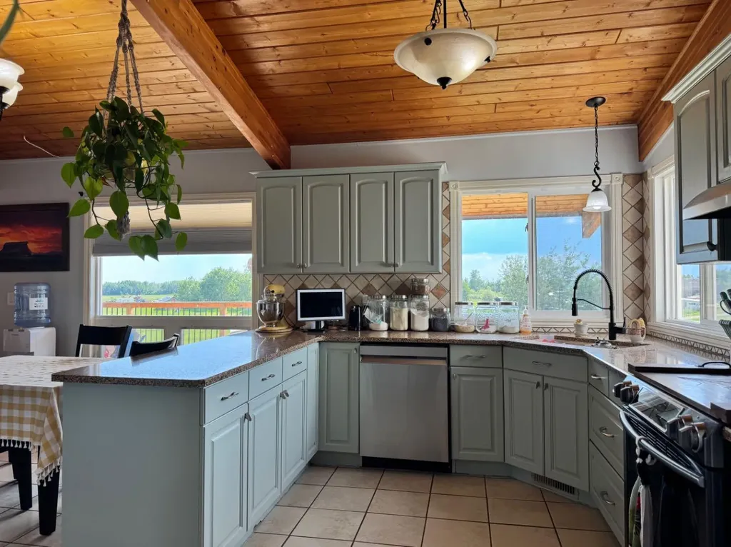 32063A 742 Township Teepee Creek AB T0H 0G0