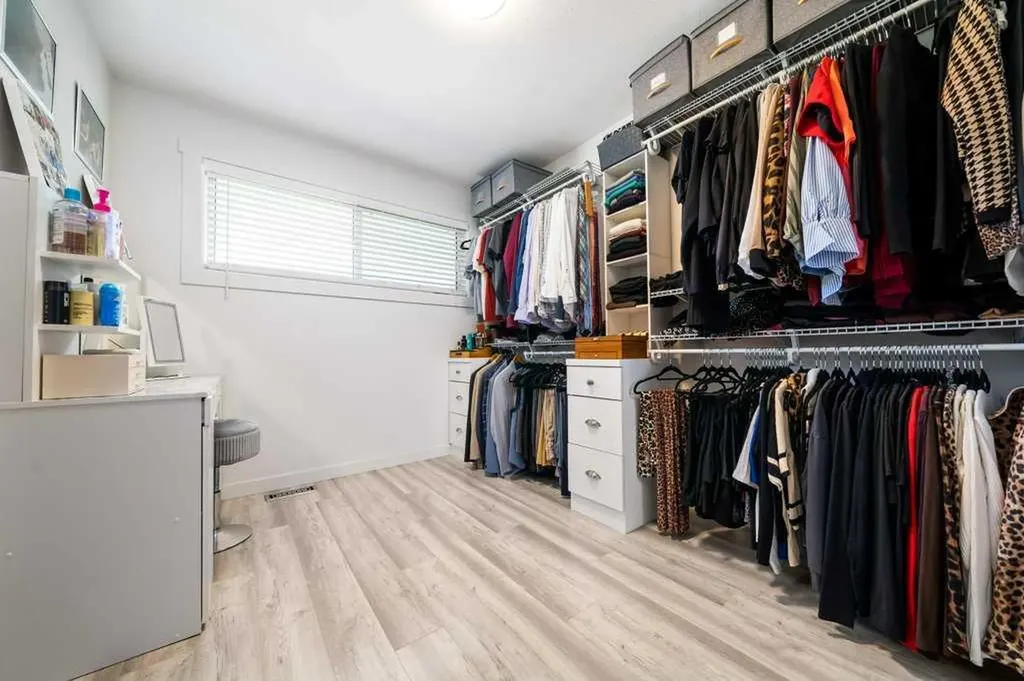 91 Markwick Drive SE Medicine Hat AB T1A 7N9