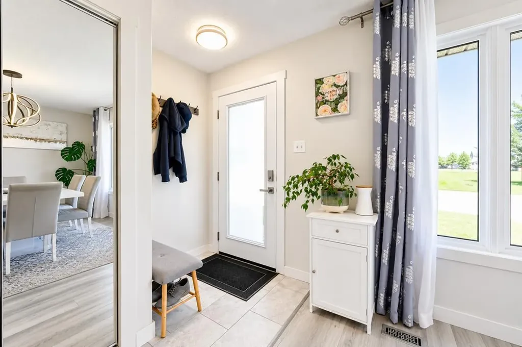 91 Markwick Drive SE Medicine Hat AB T1A 7N9