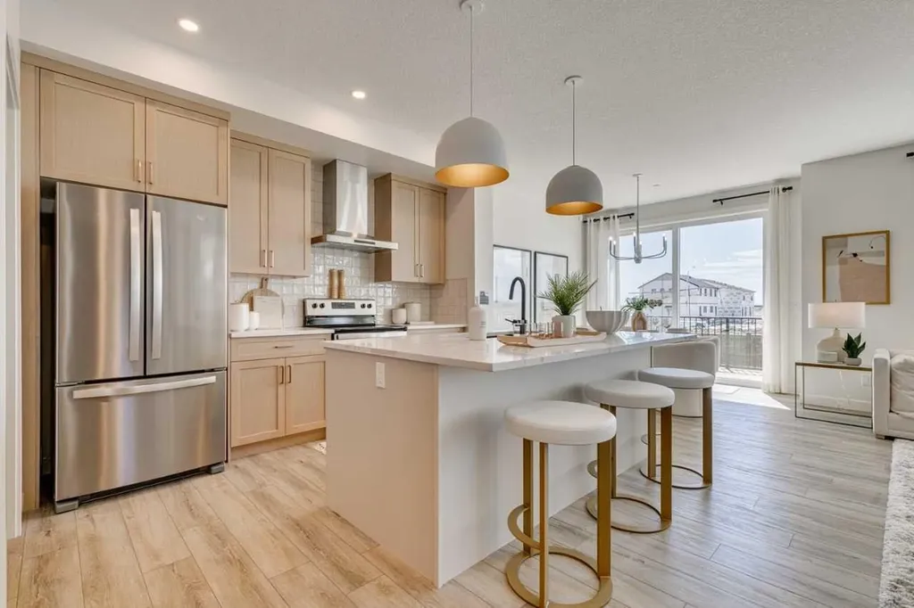 39 Creekstone Green SW Calgary AB T2X6H6