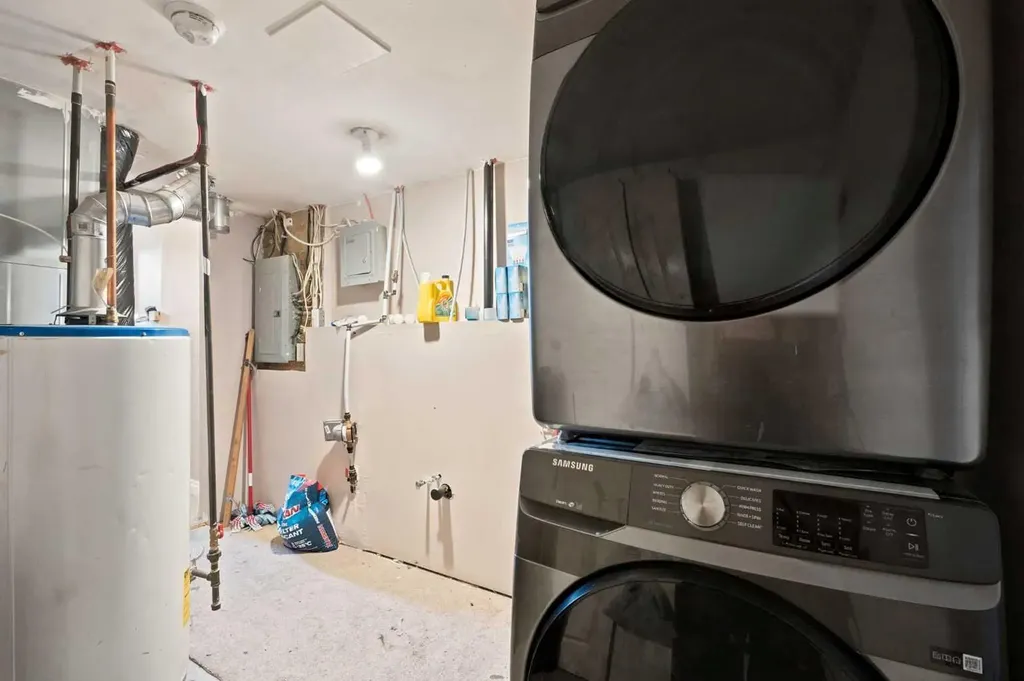 20 Saddlefield Road NE Calgary AB T3J4Z8