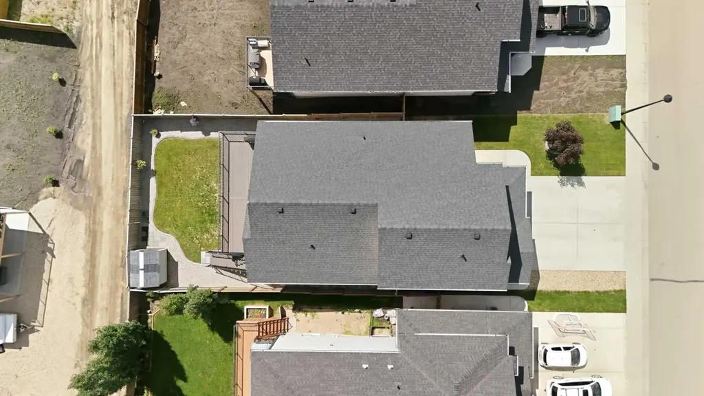 73 Maclean Close Blackfalds AB T4M 0H4