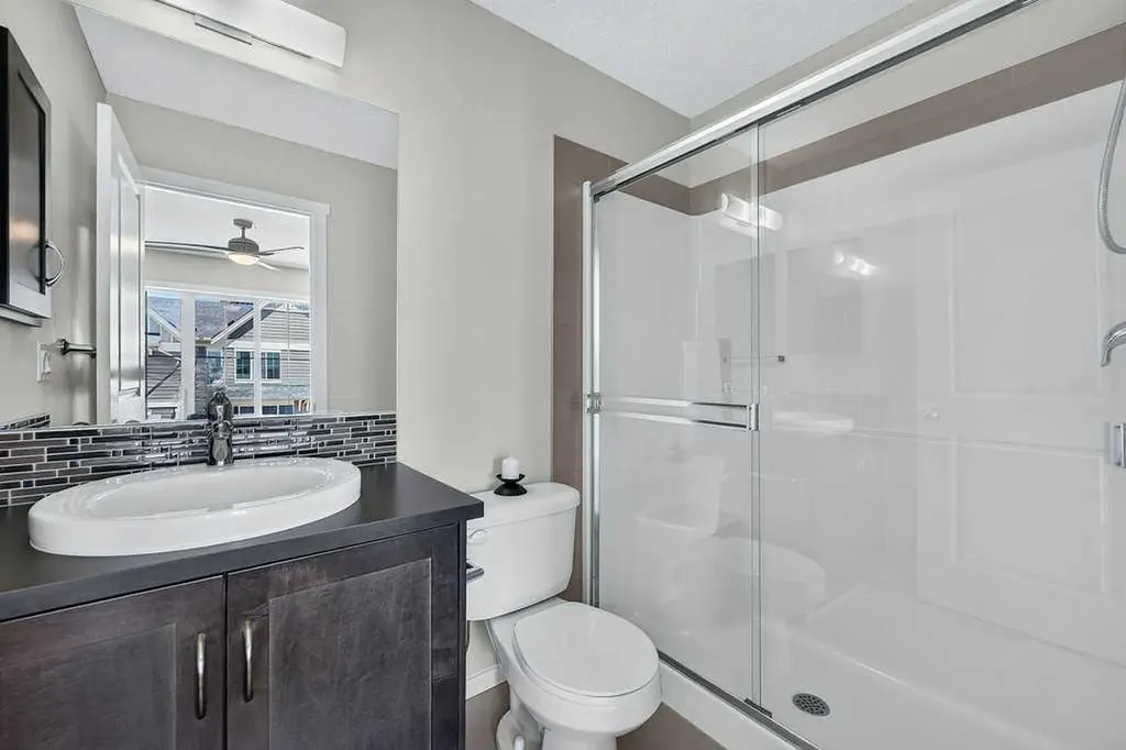 48 Kinlea Common NW Calgary AB T3R 0S2