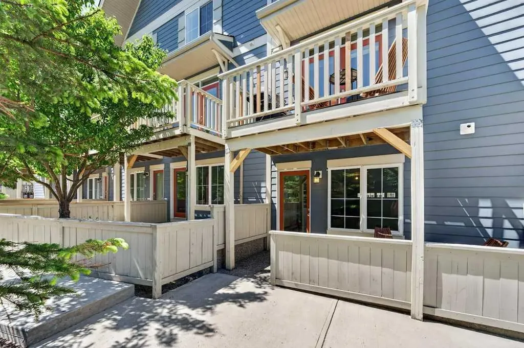 48 Kinlea Common NW Calgary AB T3R 0S2