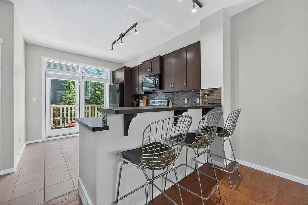 48 Kinlea Common NW Calgary AB T3R 0S2