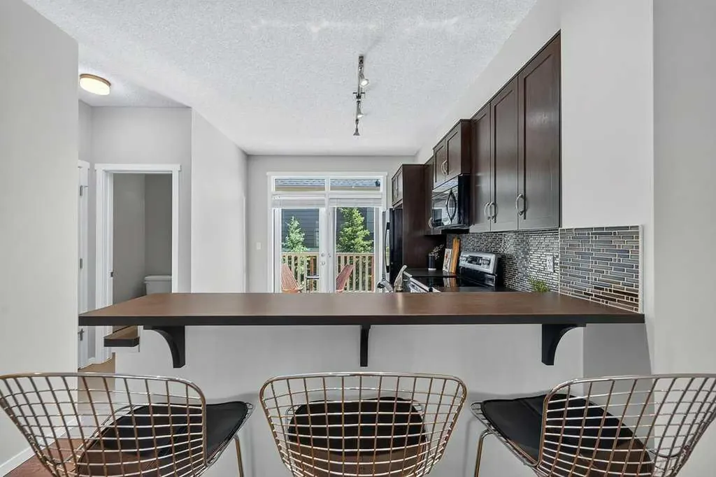 48 Kinlea Common NW Calgary AB T3R 0S2