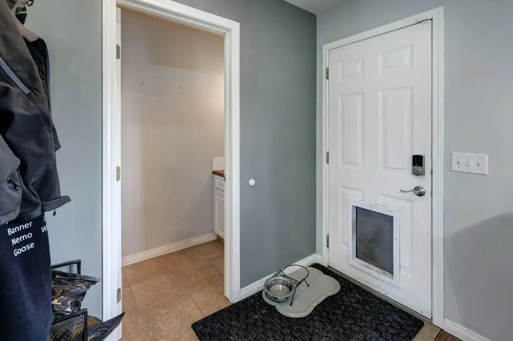8034 24 Street SE Calgary AB T2C 0Z3