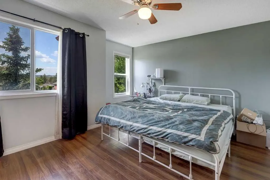 8034 24 Street SE Calgary AB T2C 0Z3
