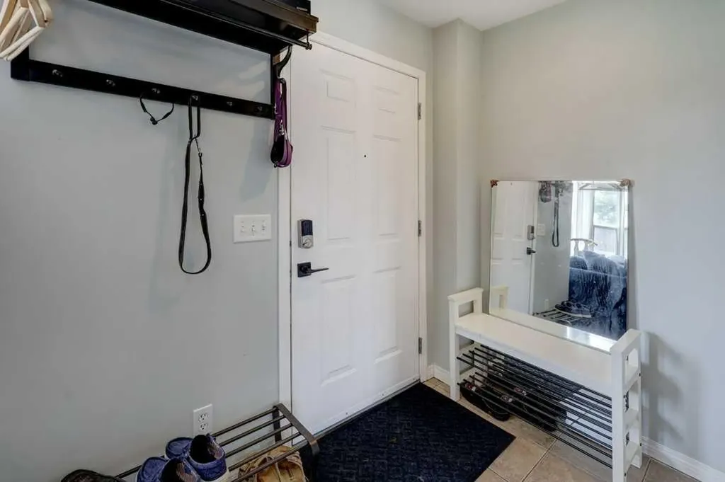 8034 24 Street SE Calgary AB T2C 0Z3