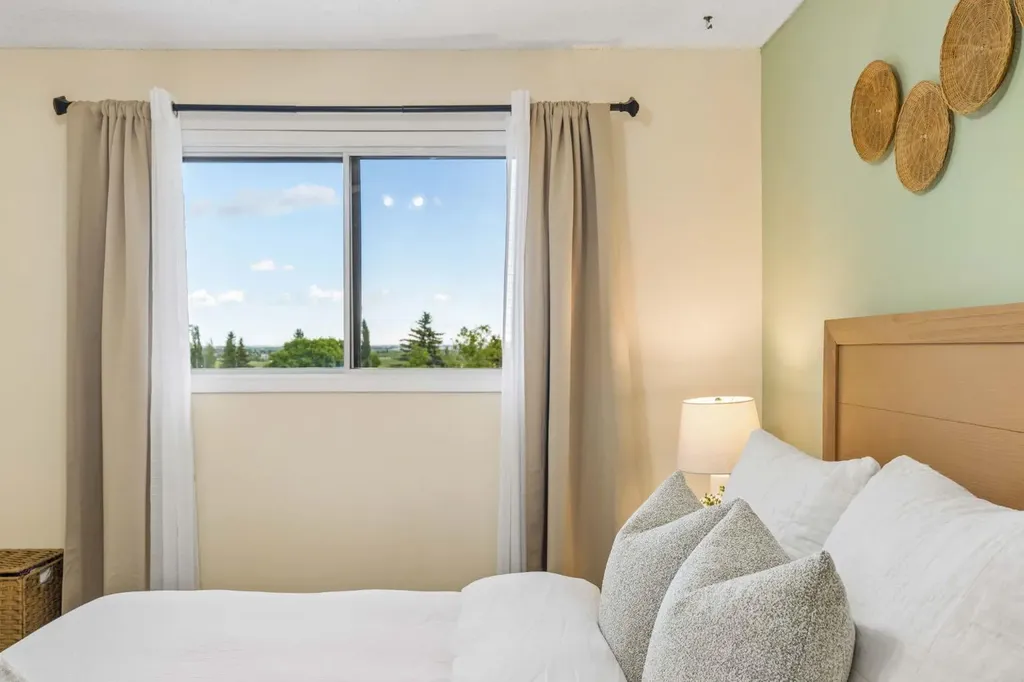 44 Beddington Crescent NE Calgary AB T3K 1N5