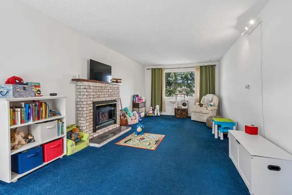 44 Beddington Crescent NE Calgary AB T3K 1N5
