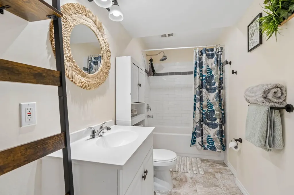44 Beddington Crescent NE Calgary AB T3K 1N5