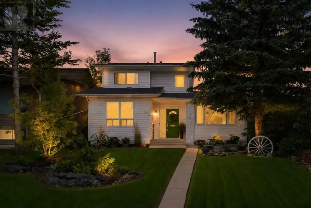 44 Beddington Crescent NE Calgary AB T3K 1N5